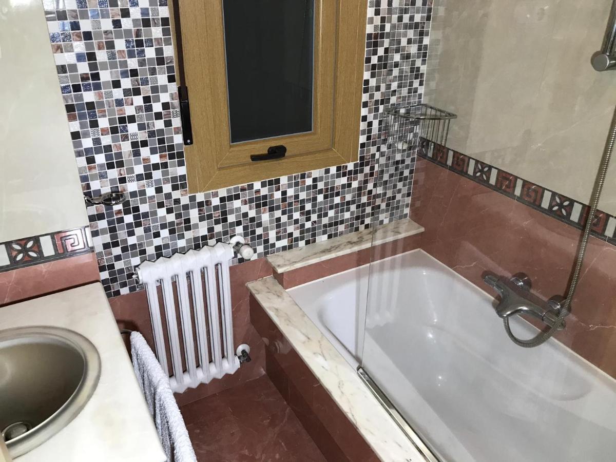 Nice Apartment Don Santiago Santiago de Compostela Dış mekan fotoğraf